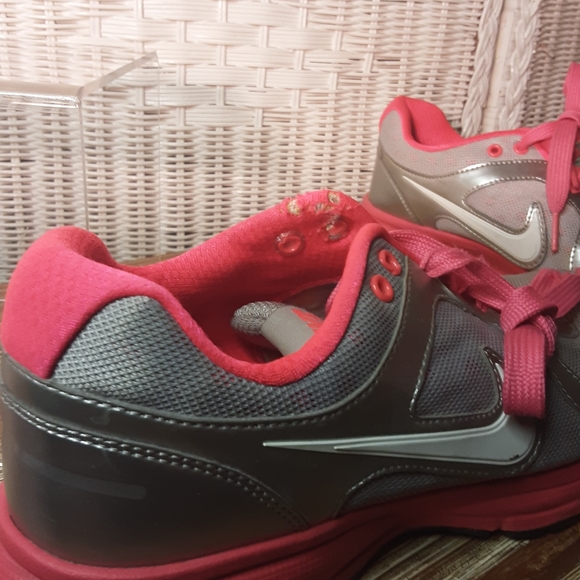 WOMENS AIR RELENTLESS RUNNING SHOE 8 - Picture 2 of 7